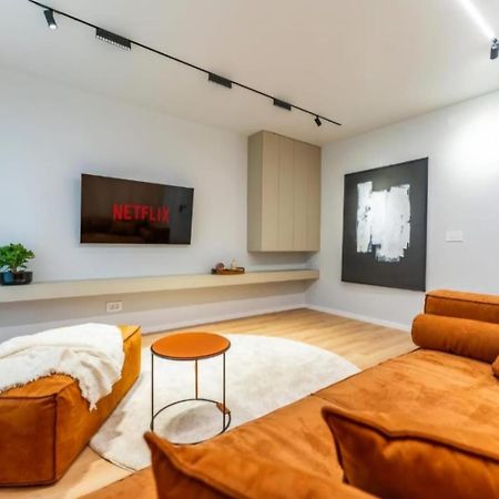 Central Epic Apartment-Self Check In Arad Luaran gambar