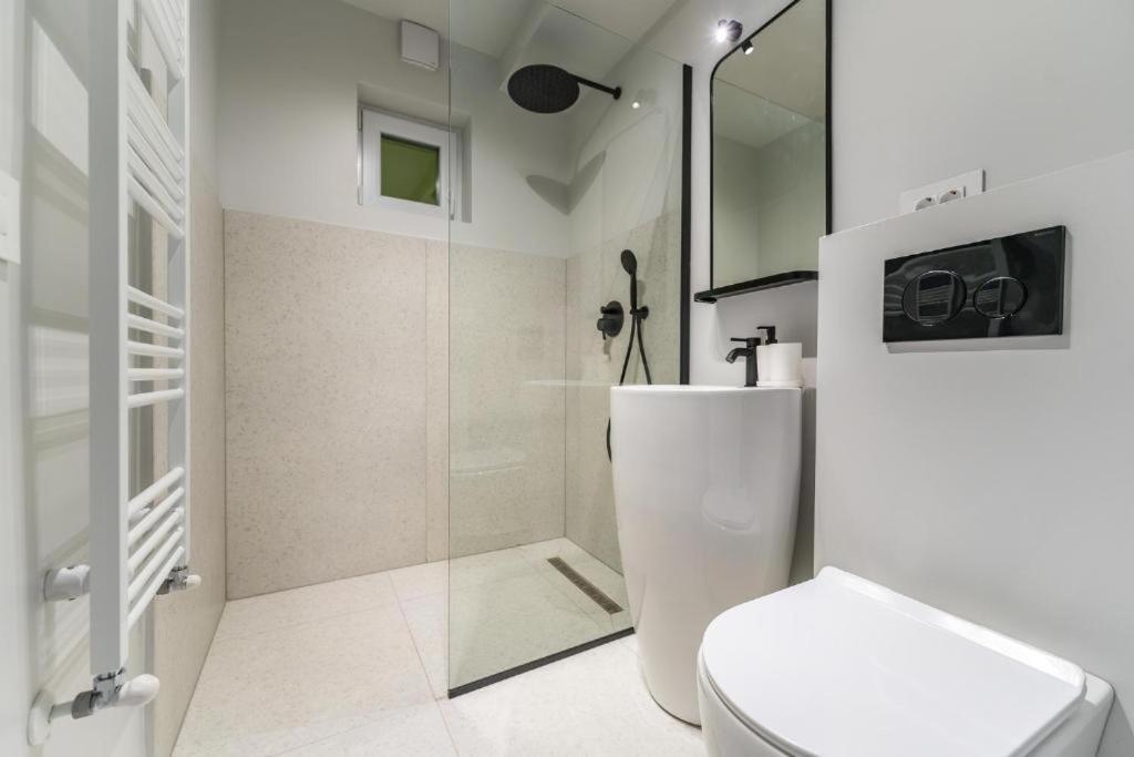 Central Epic Apartment-Self Check In Arad Luaran gambar