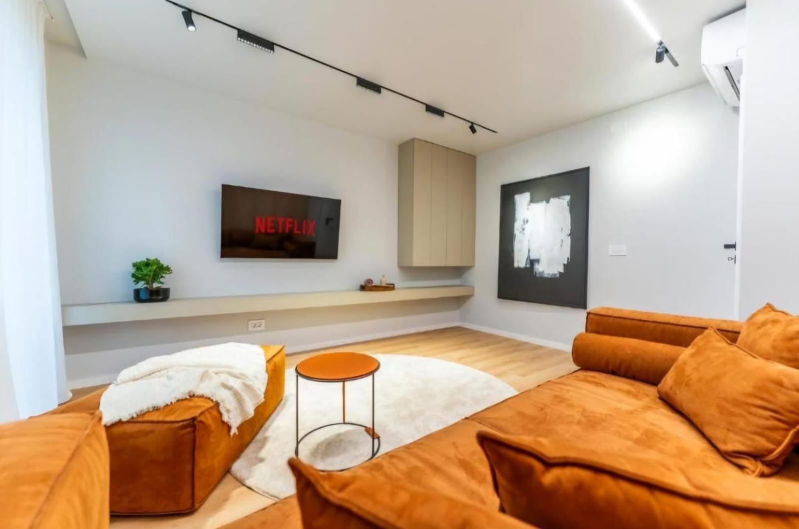 Central Epic Apartment-Self Check In Arad Luaran gambar